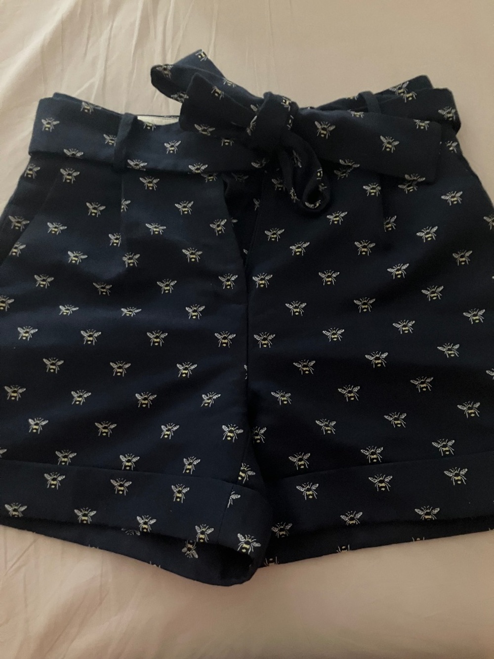 Bee shorts